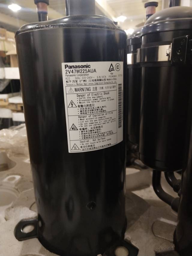 松下转子压缩机2v44w225aua